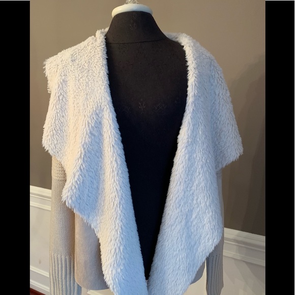 ✨Faux Suede & Fur Cardigan Sweater ✨New Arrival❣️ - Picture 3 of 6